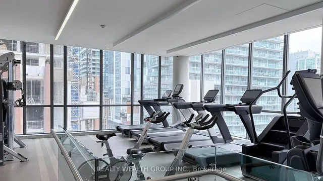 Additional image 26 of 8 Charlotte St Unit 2709