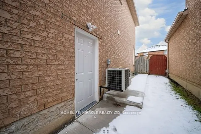 Additional image 12 of 26 National Cres