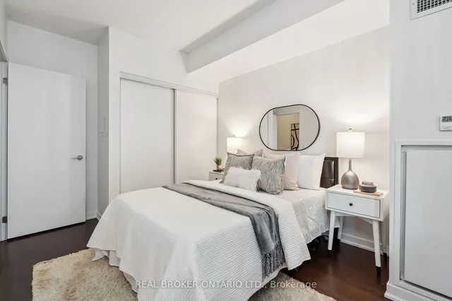 Additional image 21 of 55 East Liberty St Unit 104