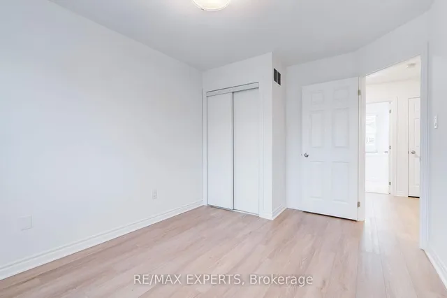 Additional image 23 of 174 Powell Dr