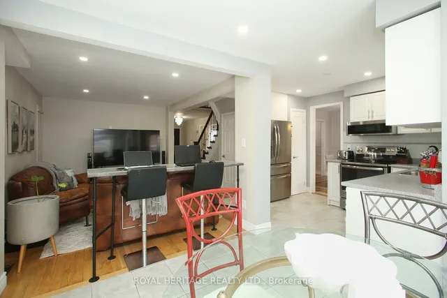 Additional image 13 of 25 Durness Ave