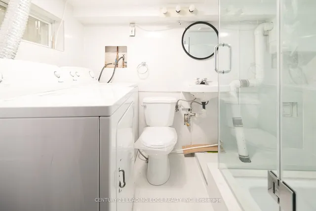 Additional image 29 of 1555 Kingston Rd