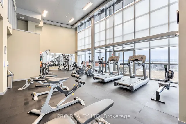 Additional image 19 of 551 Maple Ave Unit 814