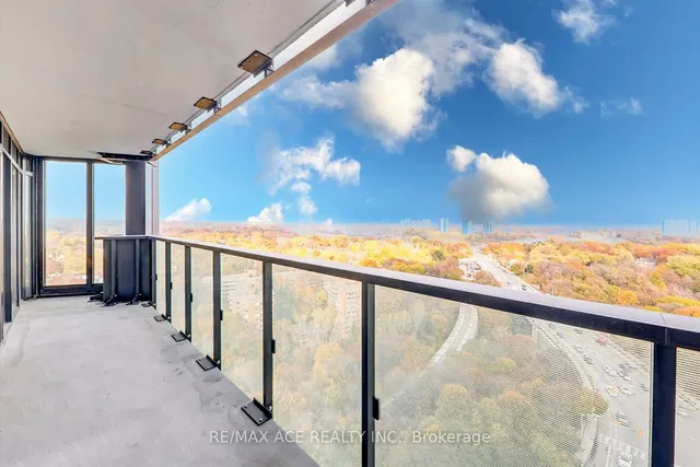 Additional image 32 of 575 Bloor St Unit 1703