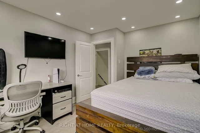 Additional image 23 of 38 Whitbread Cres