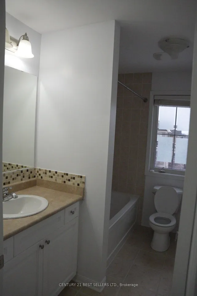 Additional image 19 of 436 Tyrone Cres