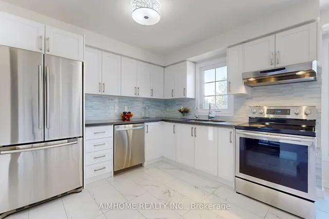 Additional image 12 of 566 Sandhurst Circ