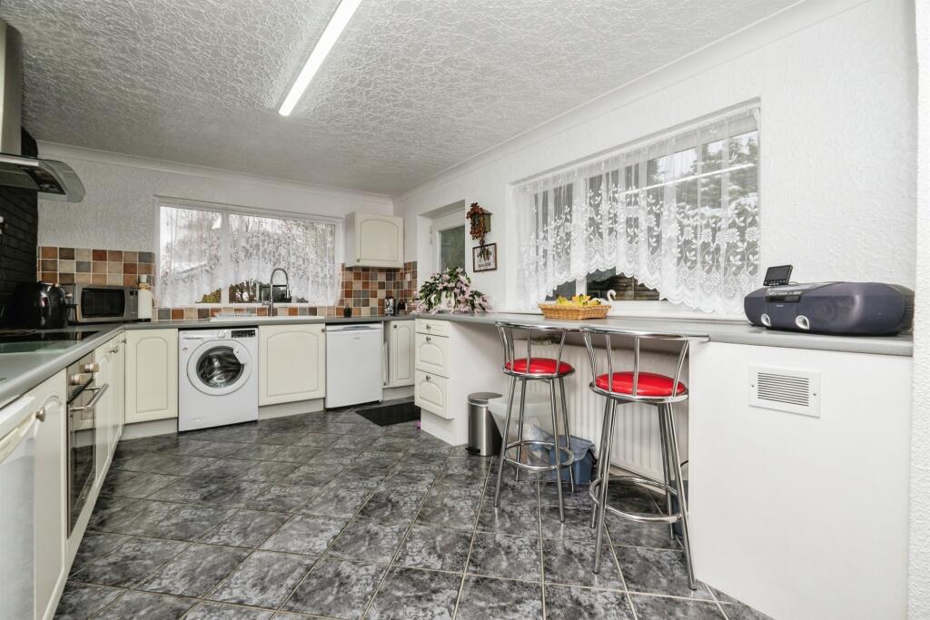 Additional image 5 of Ravenhurst Drive, Birmingham