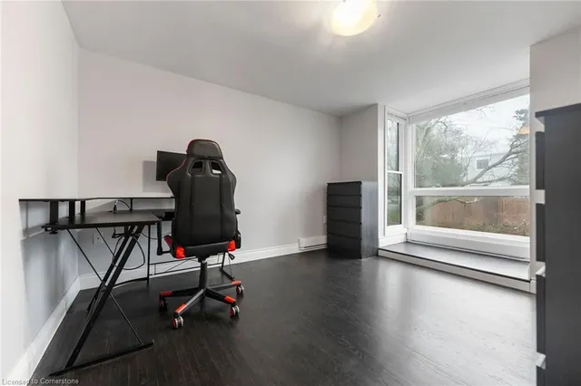 Additional image 23 of 25 Britten Close Unit A20