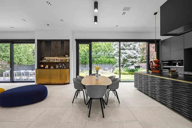 Additional image 15 of 108 Stratford Cres