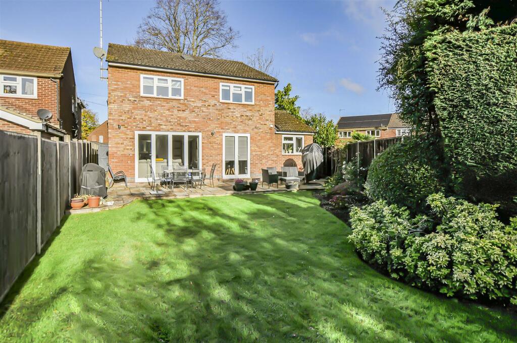 Additional image 15 of Birchwood Way, Park Street, St. Albans