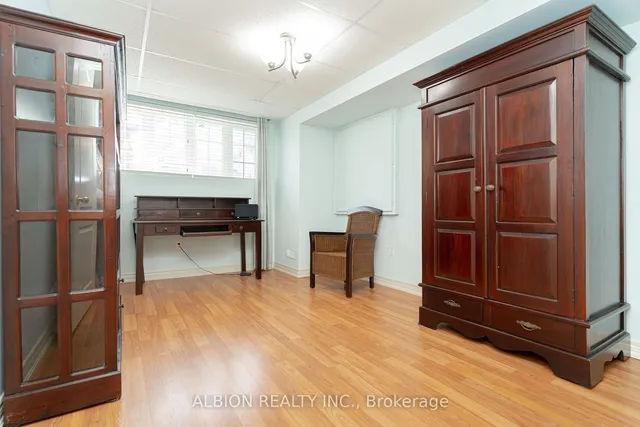 Additional image 31 of 30 Rushbrook Dr