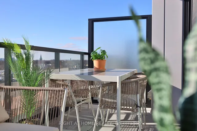 Additional image 7 of 2720 Dundas St Unit 604