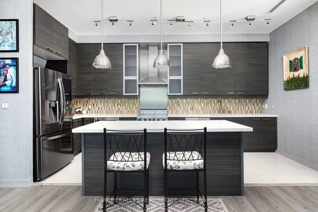 Additional image 16 of 15 Fort York Blvd Unit PH05