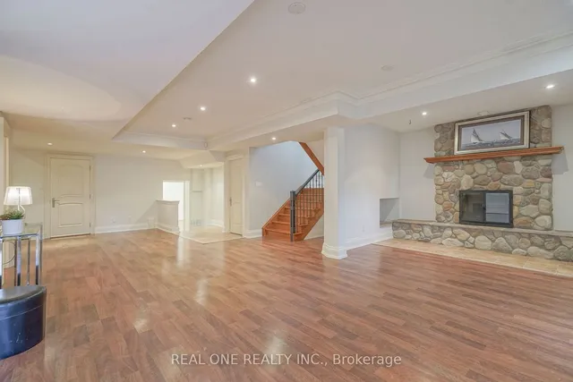 Additional image 36 of 231 Churchill Ave