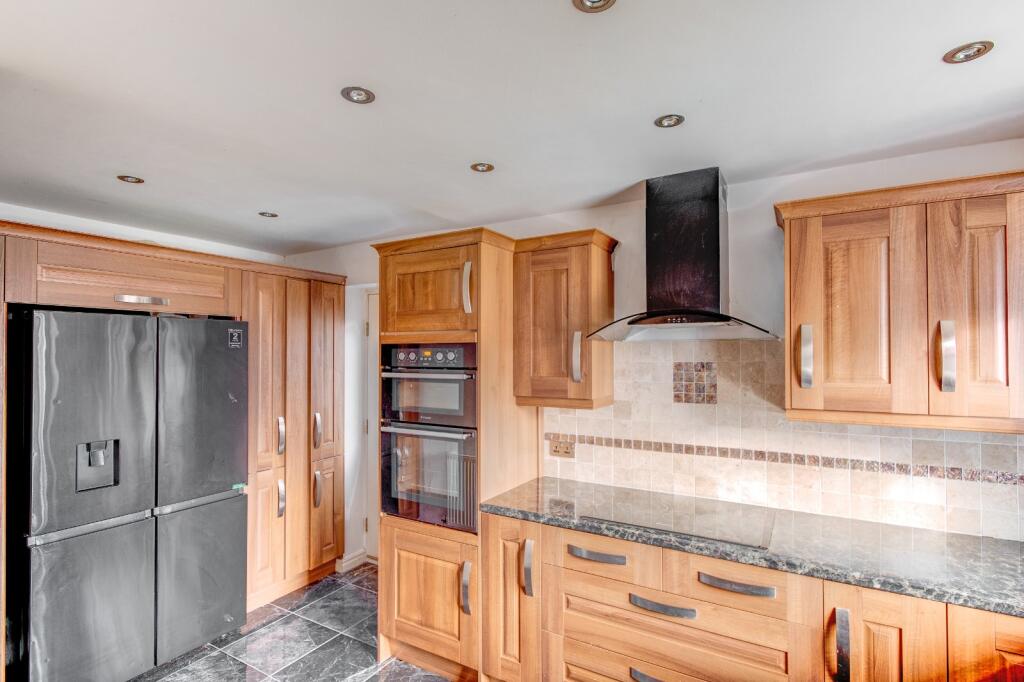 Additional image 5 of Moorcroft Gardens, Walkwood, Redditch, Worcestershire, B97