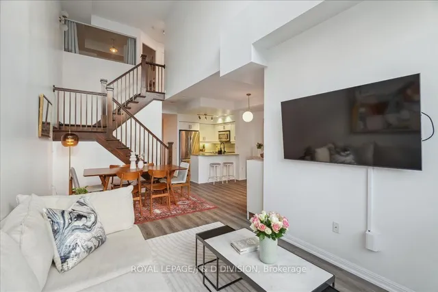 Additional image 14 of 67 East Liberty St Unit TH67