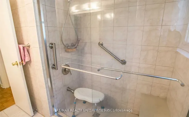 Additional image 34 of 54 Rabbit Lane