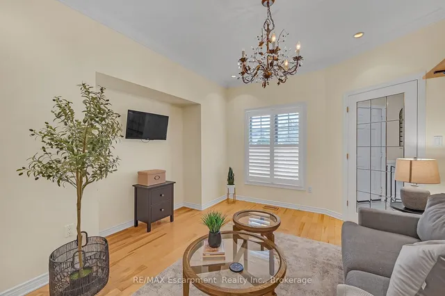 Additional image 5 of 28 Steeplechase Dr