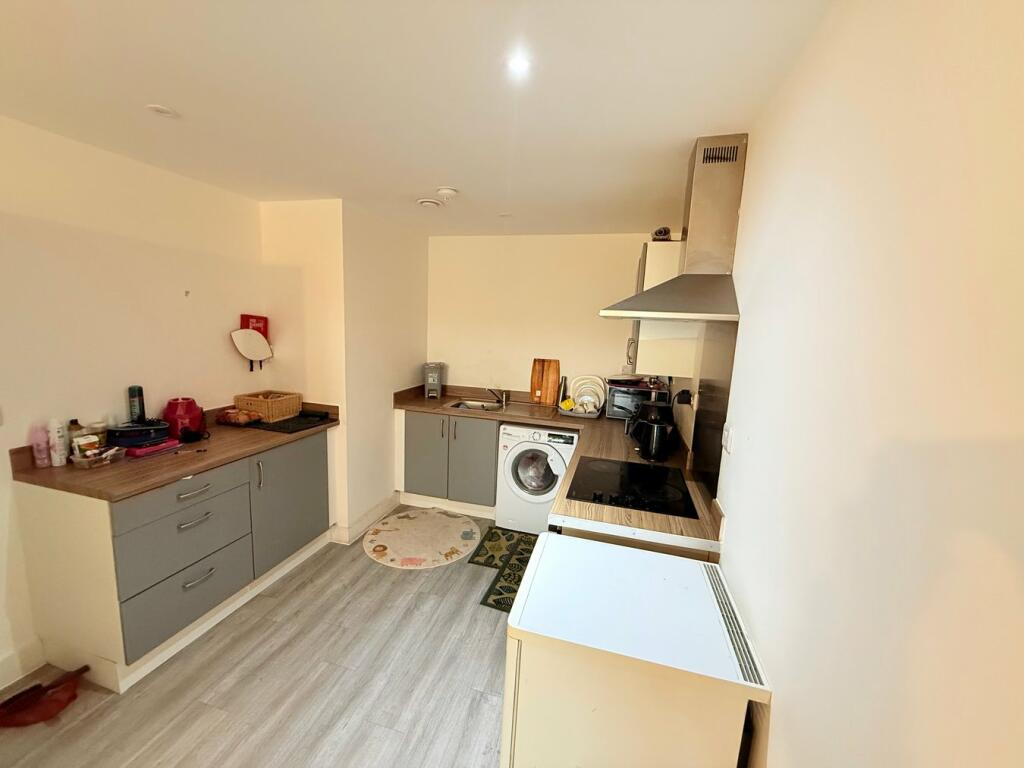 Additional image 6 of Newton Road, Yeovil, BA20