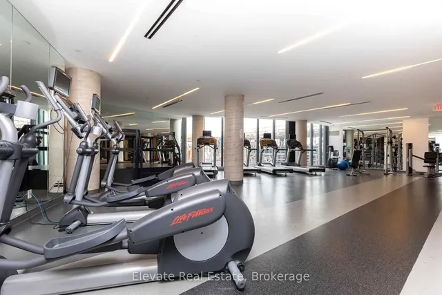 Additional image 16 of 51 East Liberty St Unit 2104