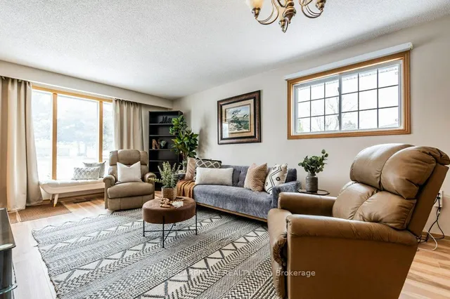 Additional image 9 of 130 Queen Victoria Dr