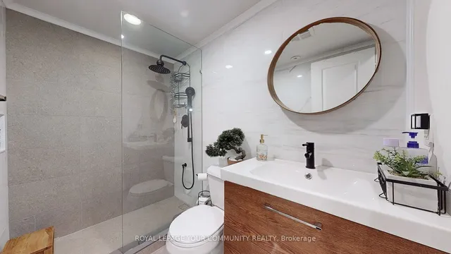 Additional image 29 of 436 Kenneth Ave Unit 4