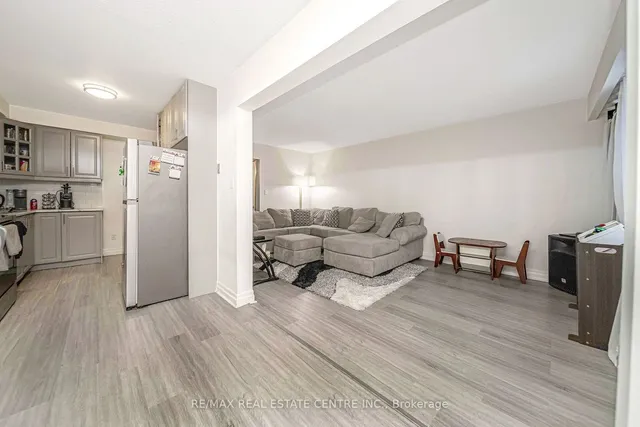 Additional image 17 of 27 Vodden Crt