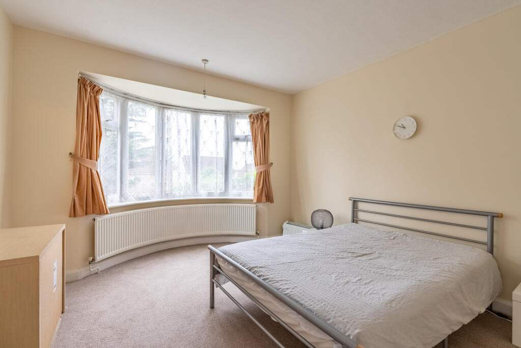 Additional image 9 of Mount Drive, Park Street, St. Albans, Hertfordshire, AL2