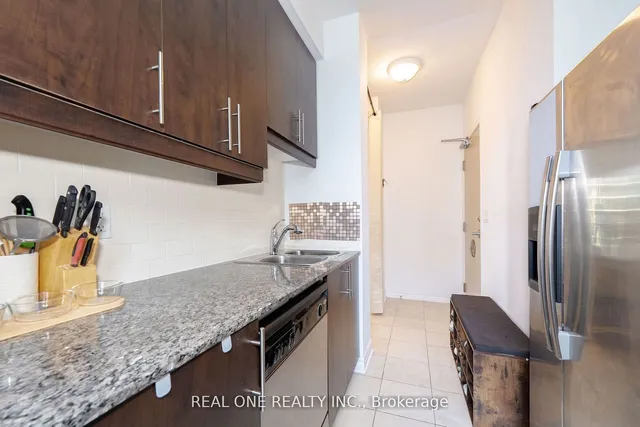 Additional image 24 of 18 Holmes Ave Unit 811