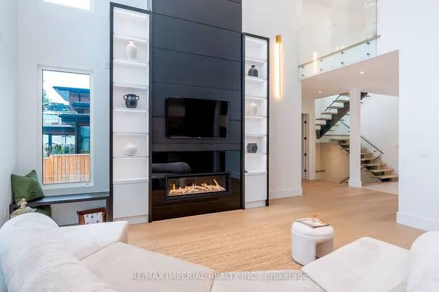 Additional image 12 of 2108 Devon Rd