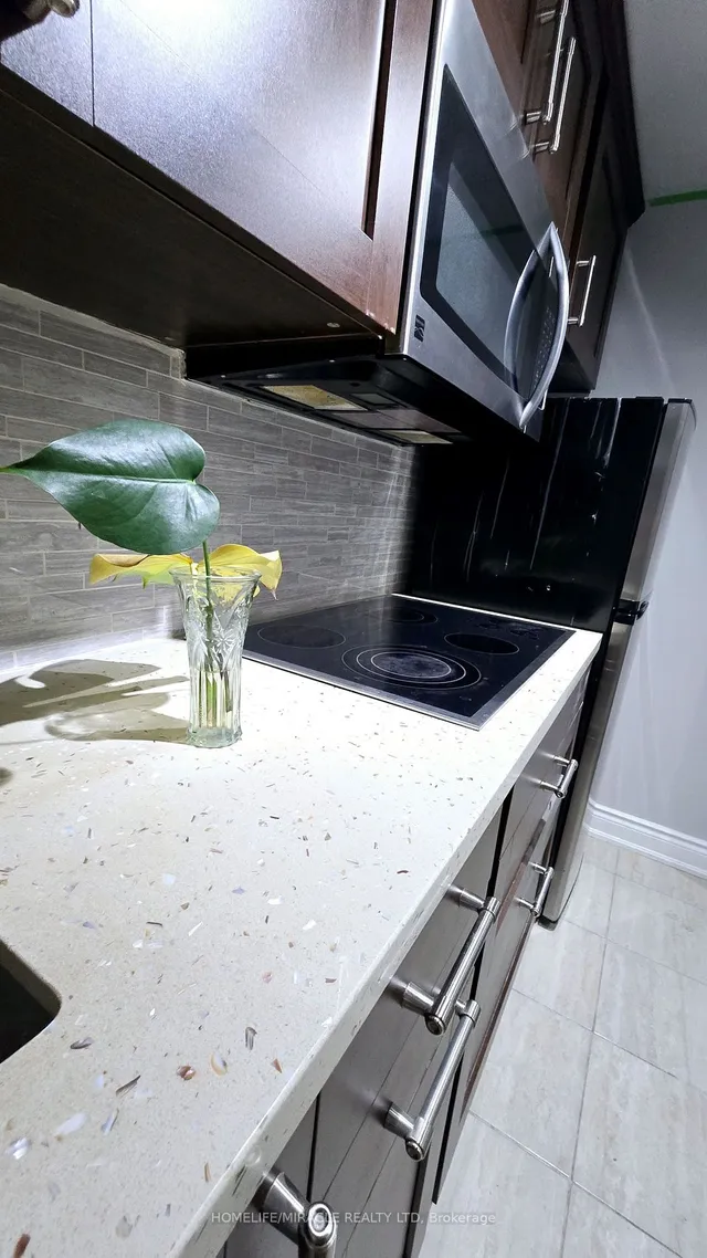 Additional image 19 of 33 Atira Ave