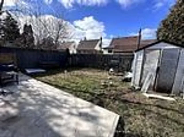 Additional image 3 of 82 East 12th St