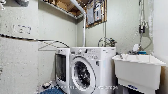 Additional image 34 of 24 Streamdale Crt