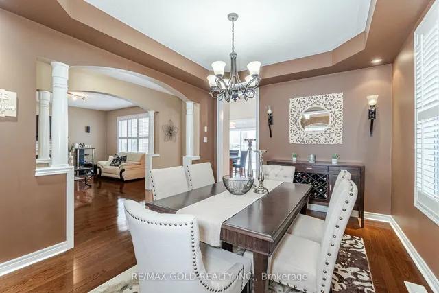 Additional image 7 of 36 Quatro Cres