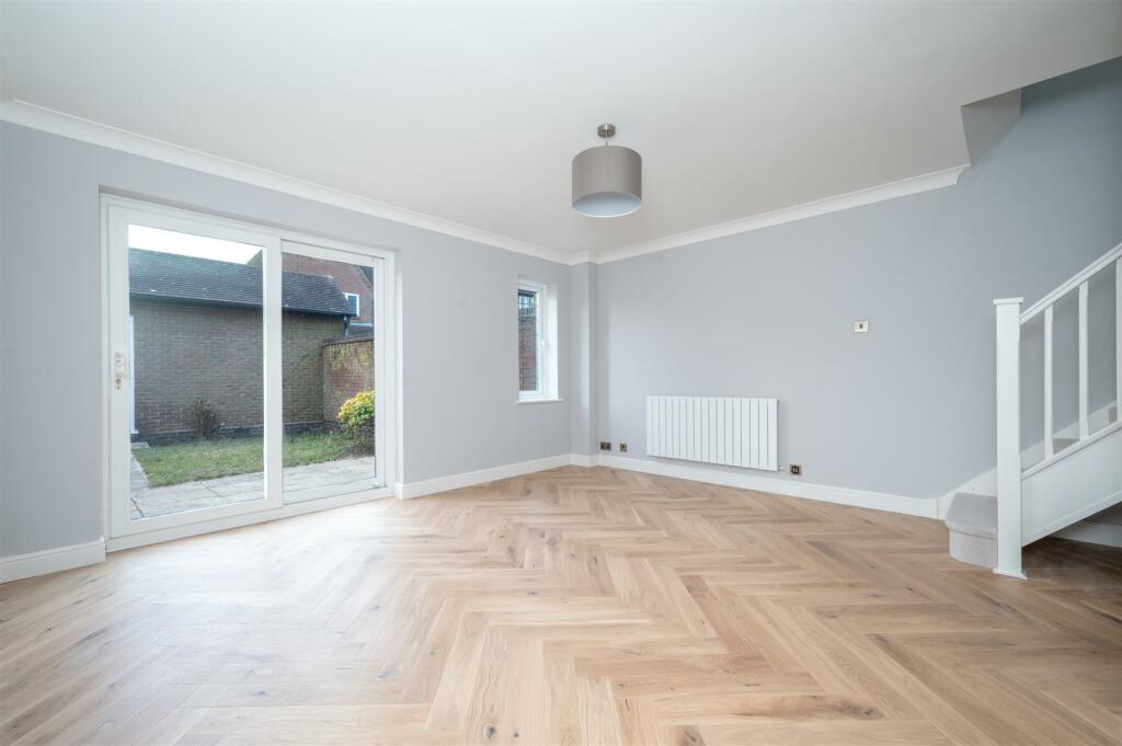 Additional image 22 of Old Warwick Road