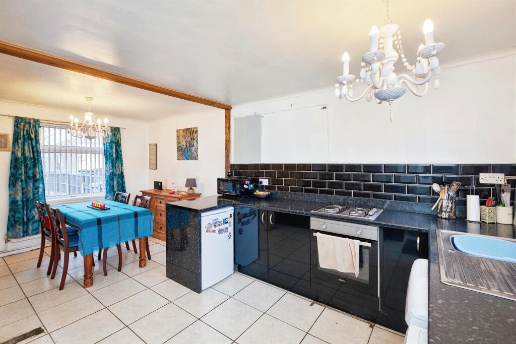 Additional image 6 of Greenlands Road, Birmingham