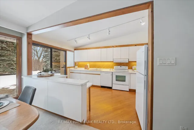 Additional image 11 of 27 Woodcliff Pl