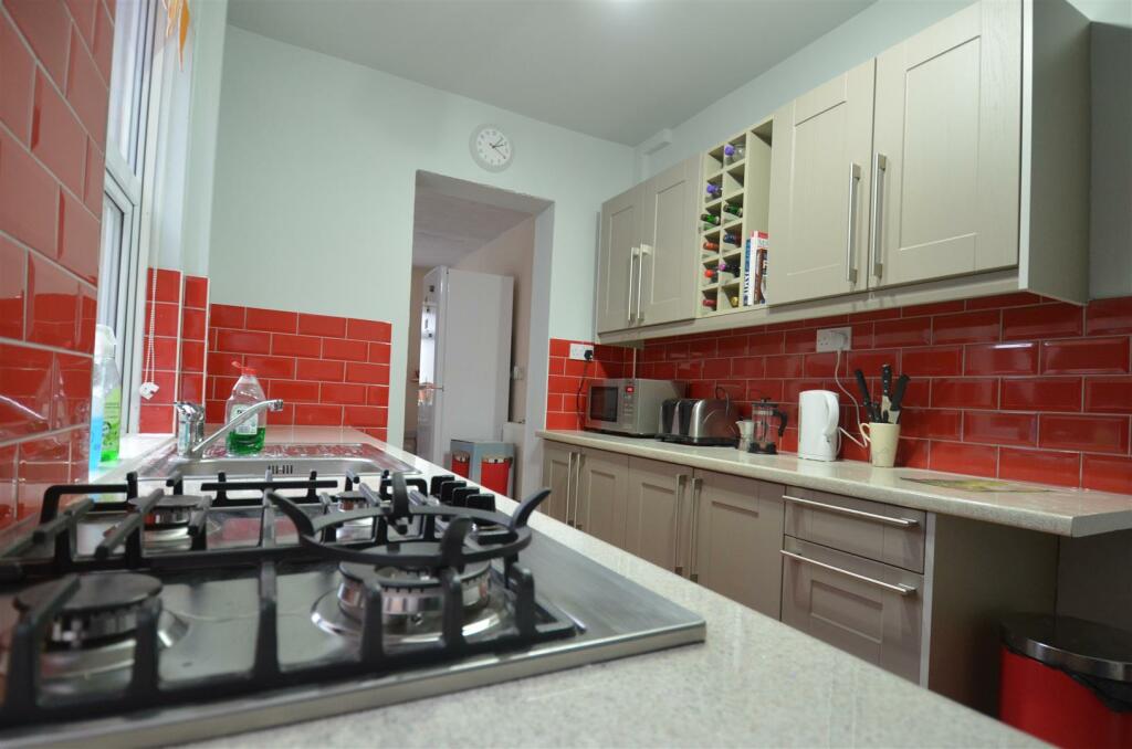 Additional image 9 of Warwards Lane, Selly Oak B29 7QX