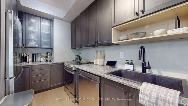 Additional image 15 of 436 Kenneth Ave Unit 4