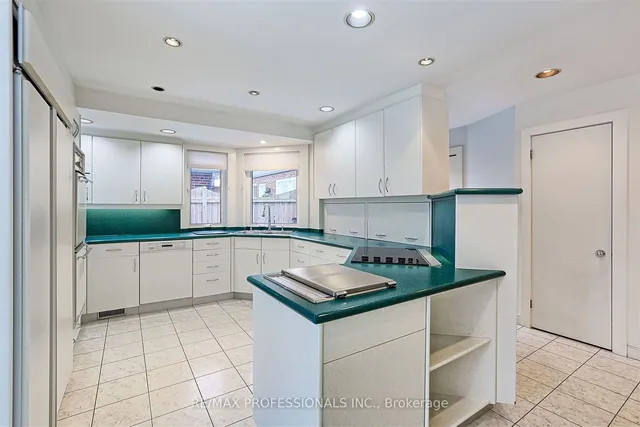 Additional image 10 of 1801 Stonepath Cres