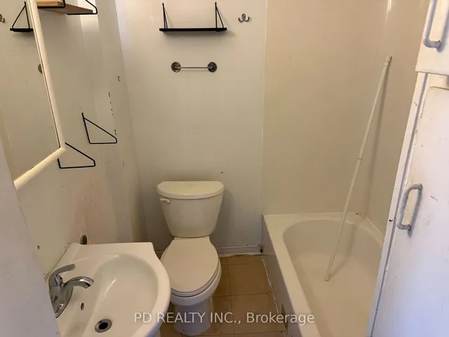 Additional image 10 of 164 London St