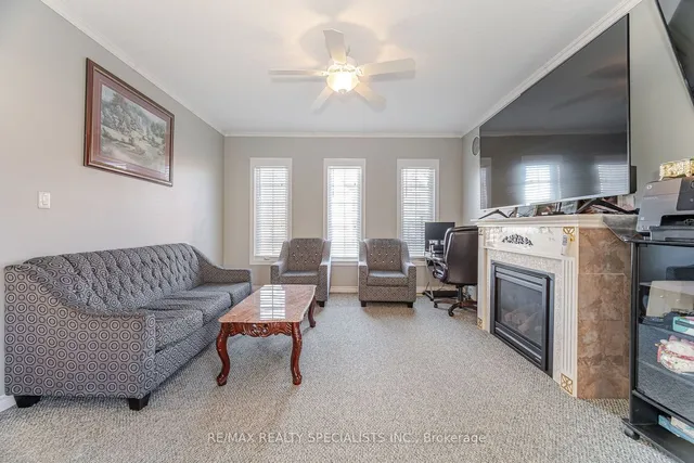 Additional image 13 of 201 Eight Ave