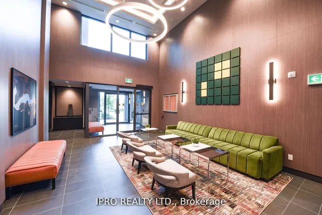 Additional image 31 of 95 Dundas St W St Unit 004