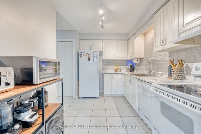 Additional image 7 of 139 Essling Ave