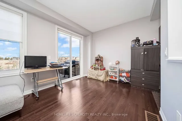 Additional image 13 of 98 Davenfield Circ