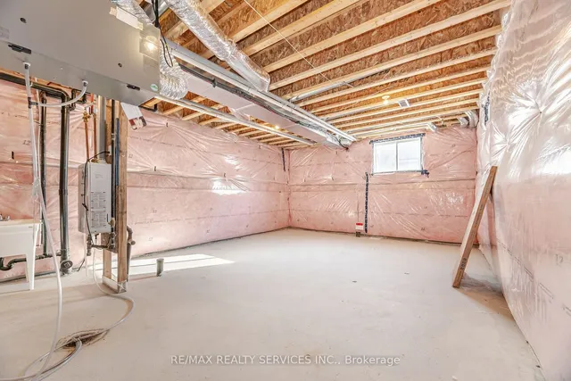 Additional image 33 of 83 Bermondsey Way