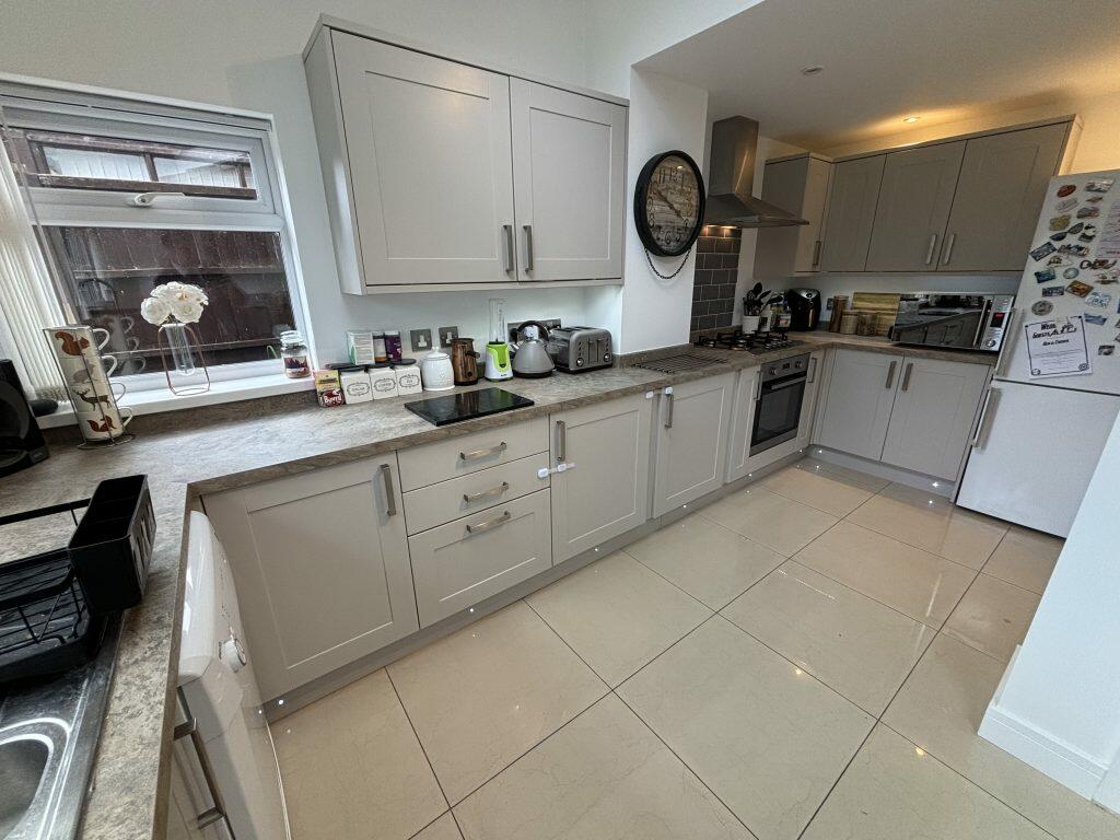 Additional image 3 of Yew Tree Close, Yeovil, Somerset, BA20