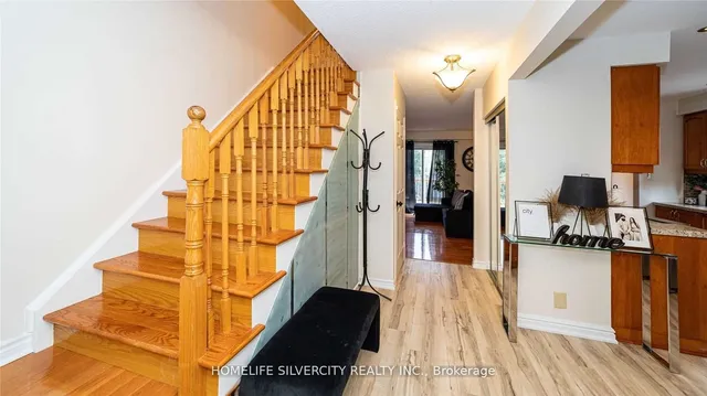 Additional image 9 of 7 Newbridge Cres