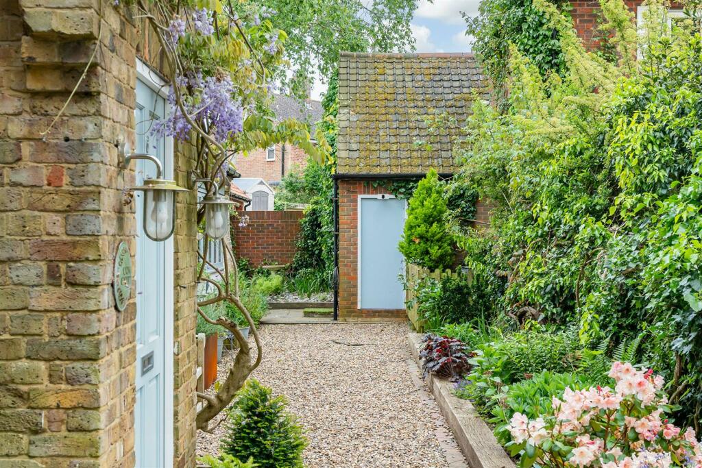 Additional image 21 of Lower Green, Tewin, Welwyn